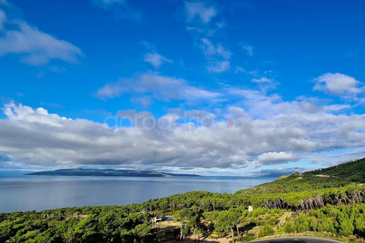 Exclusive Penthouse Big Blue With Private Jacuzzi Apartment Makarska Ngoại thất bức ảnh