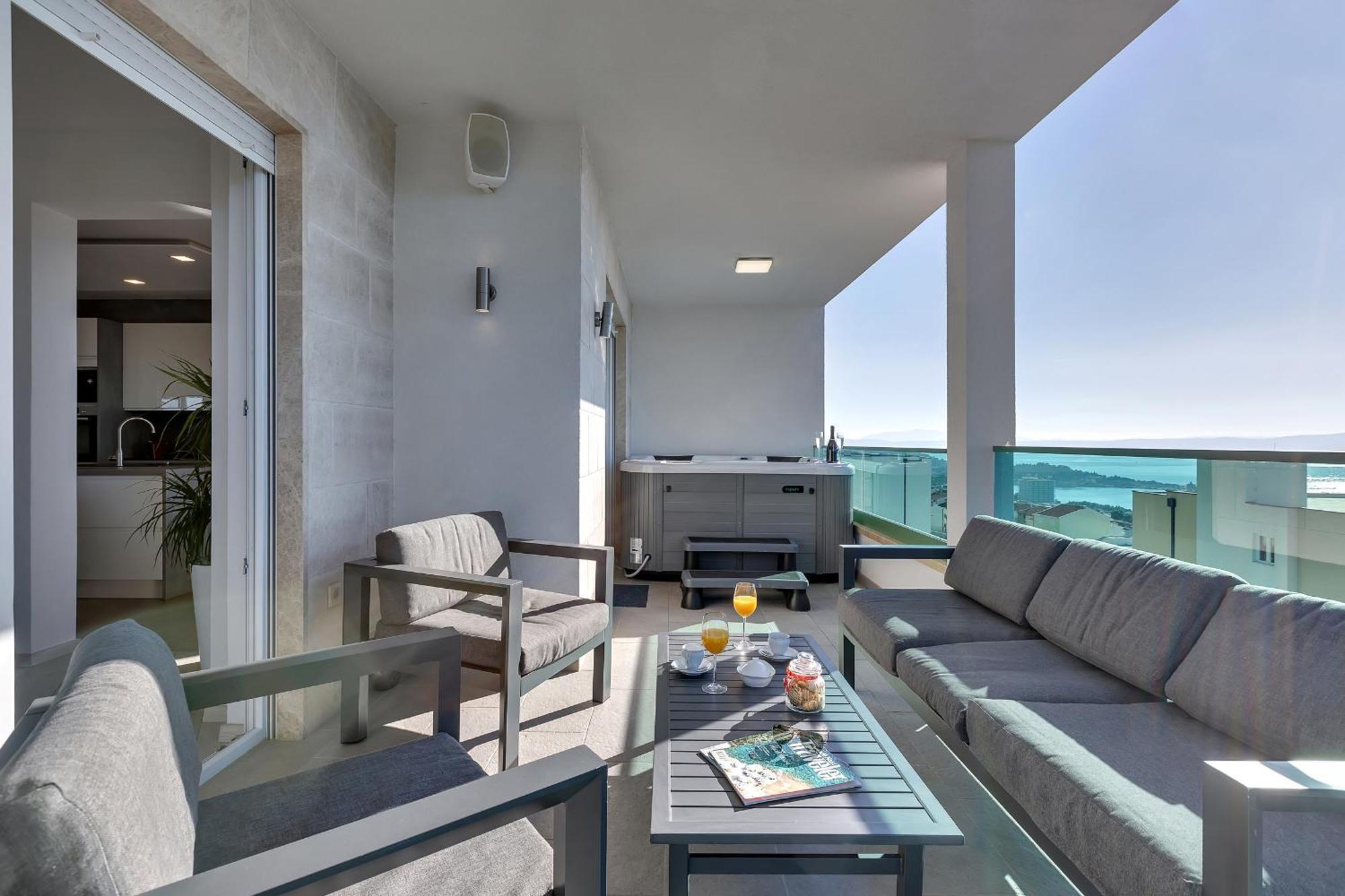 Exclusive Penthouse Big Blue With Private Jacuzzi Apartment Makarska Ngoại thất bức ảnh