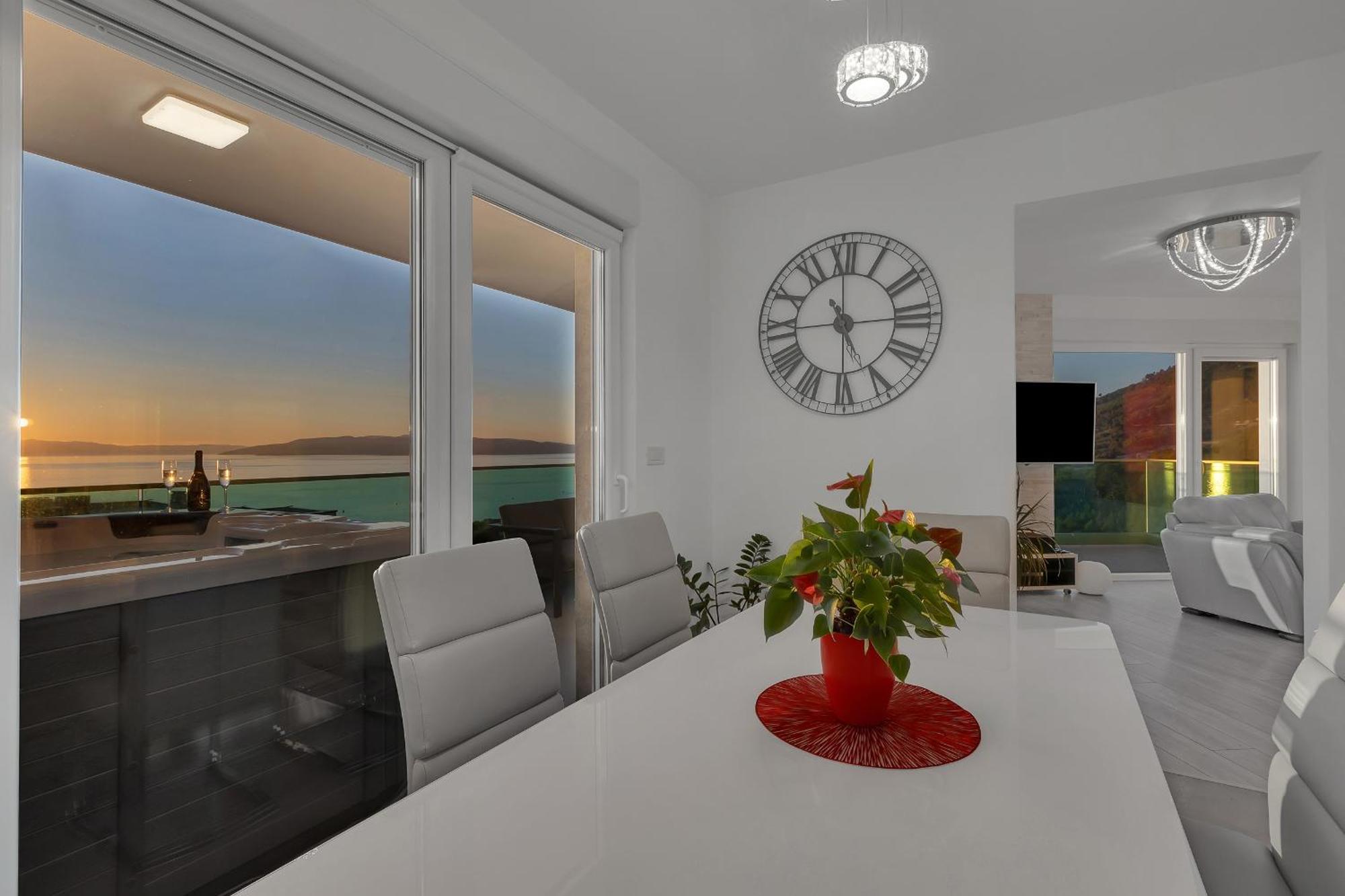 Exclusive Penthouse Big Blue With Private Jacuzzi Apartment Makarska Ngoại thất bức ảnh