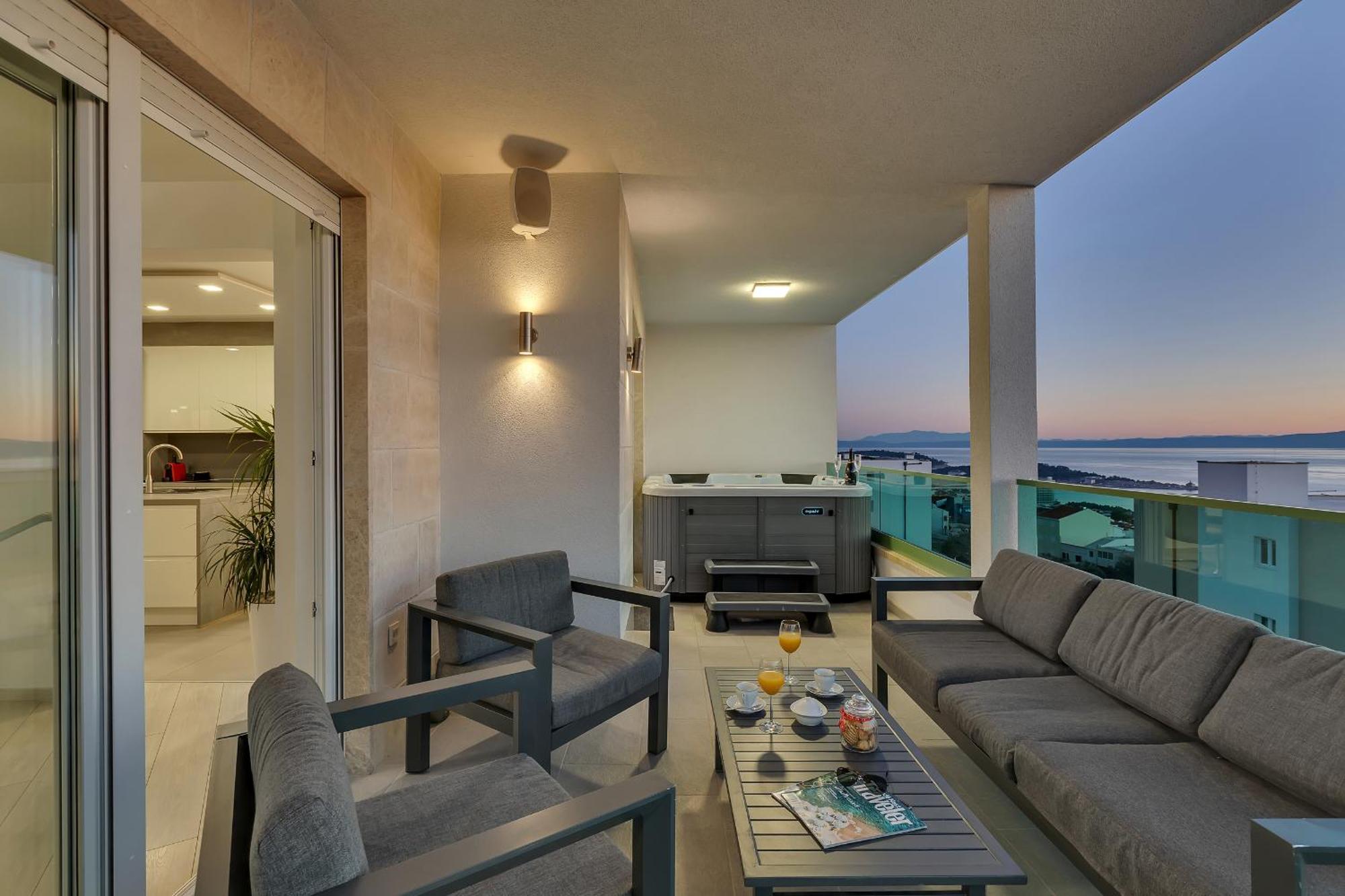 Exclusive Penthouse Big Blue With Private Jacuzzi Apartment Makarska Ngoại thất bức ảnh
