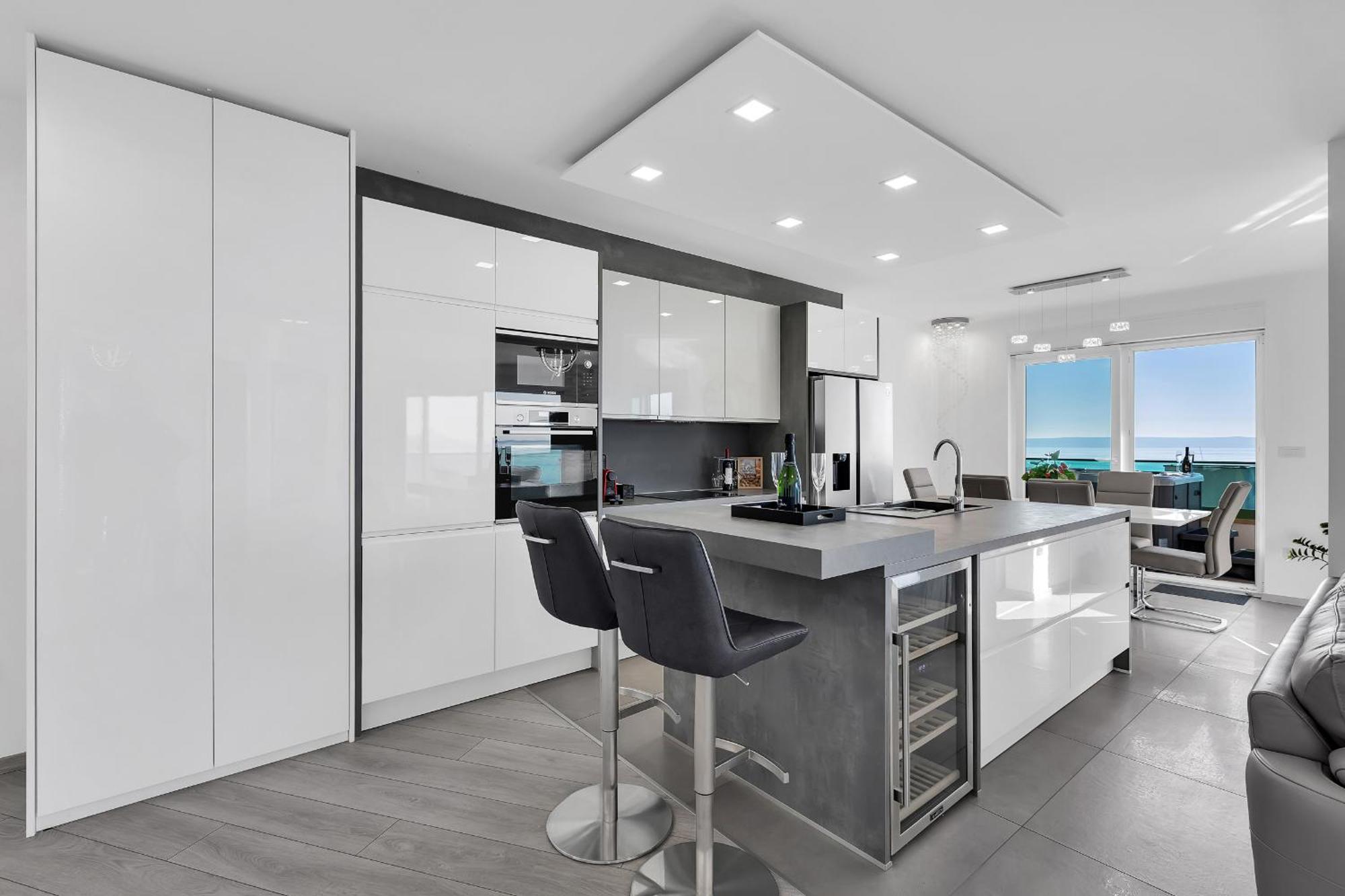 Exclusive Penthouse Big Blue With Private Jacuzzi Apartment Makarska Ngoại thất bức ảnh