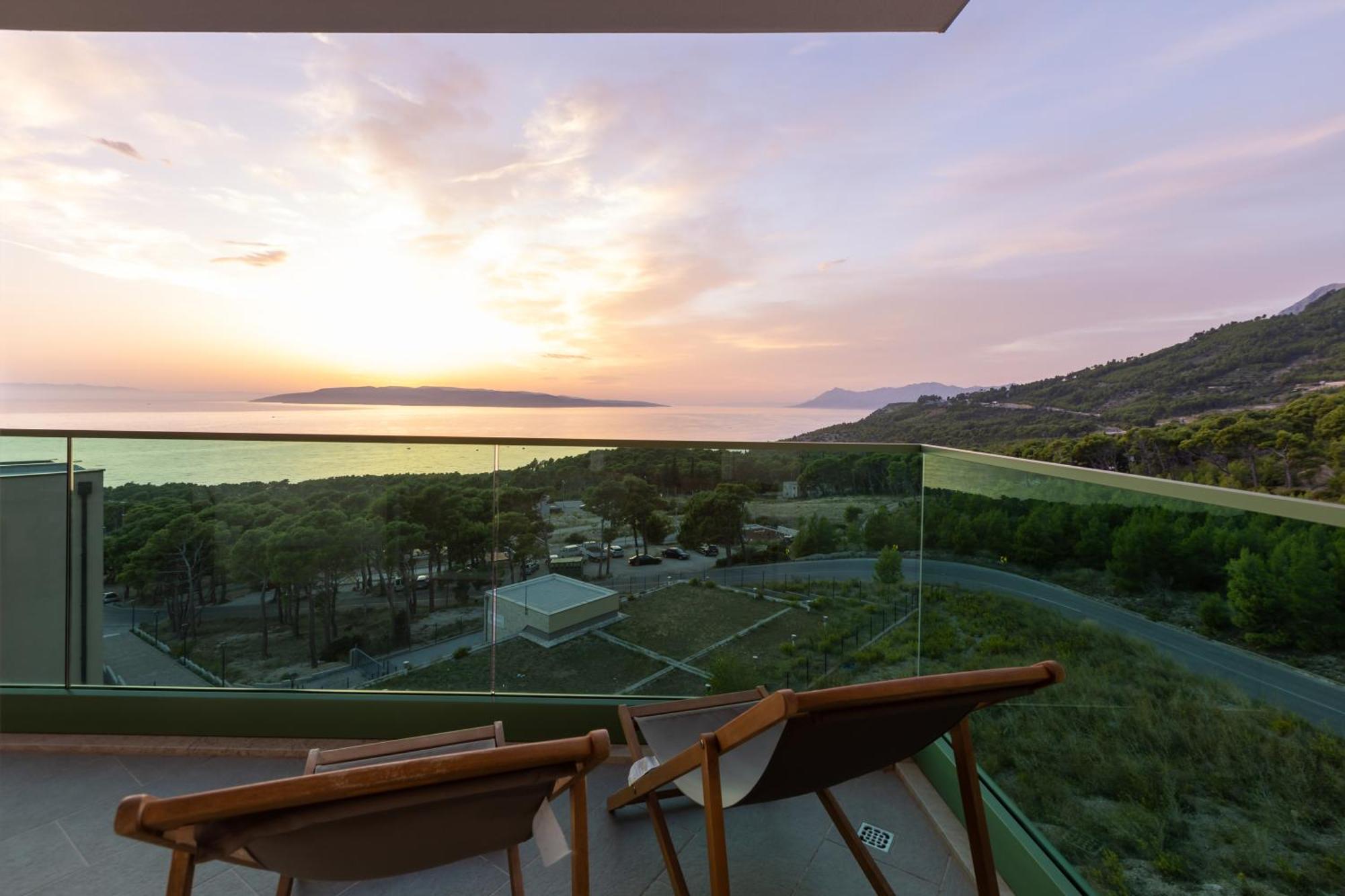 Exclusive Penthouse Big Blue With Private Jacuzzi Apartment Makarska Ngoại thất bức ảnh